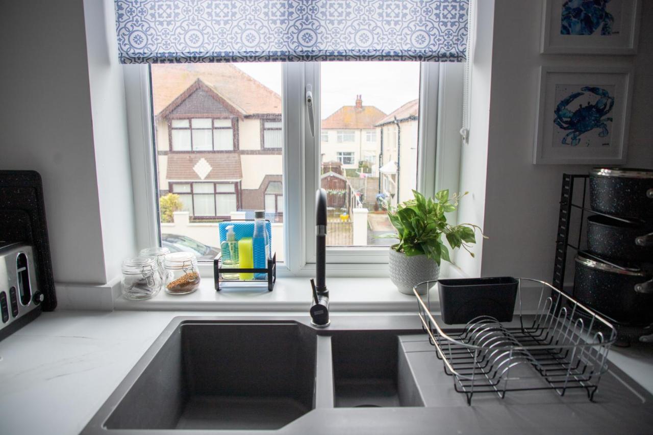 Wave Stays - First Floor Apartment Cleveleys Dış mekan fotoğraf